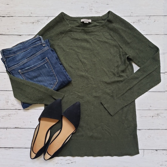 LOFT Sweaters - Loft Olive Waffle Knit Sweater